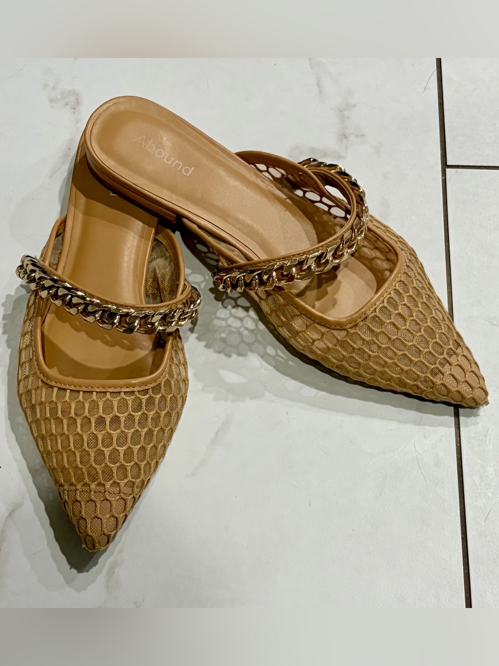 Abound Tan Mesh Pointed-Toe Mule with Gold Chain 7.5